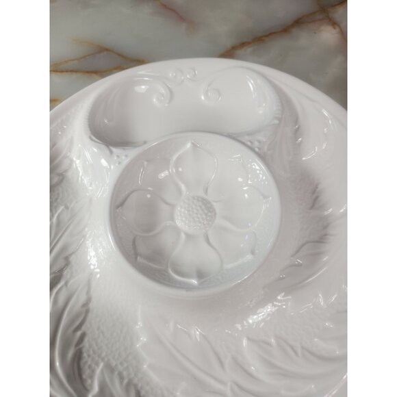 Vintage White Porcelain Artichoke Dishes With Floral Design Set of 2 - Picture 3 of 7